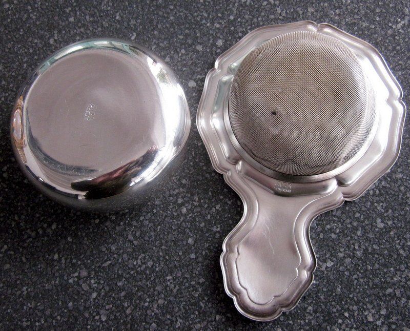 Sigg Elettrodomestici da cucina: SIGG Teebeutelhalter/Teesieb, Tropfschale, Metall versilbert – Usato da Bischofszell venduto da raika 4