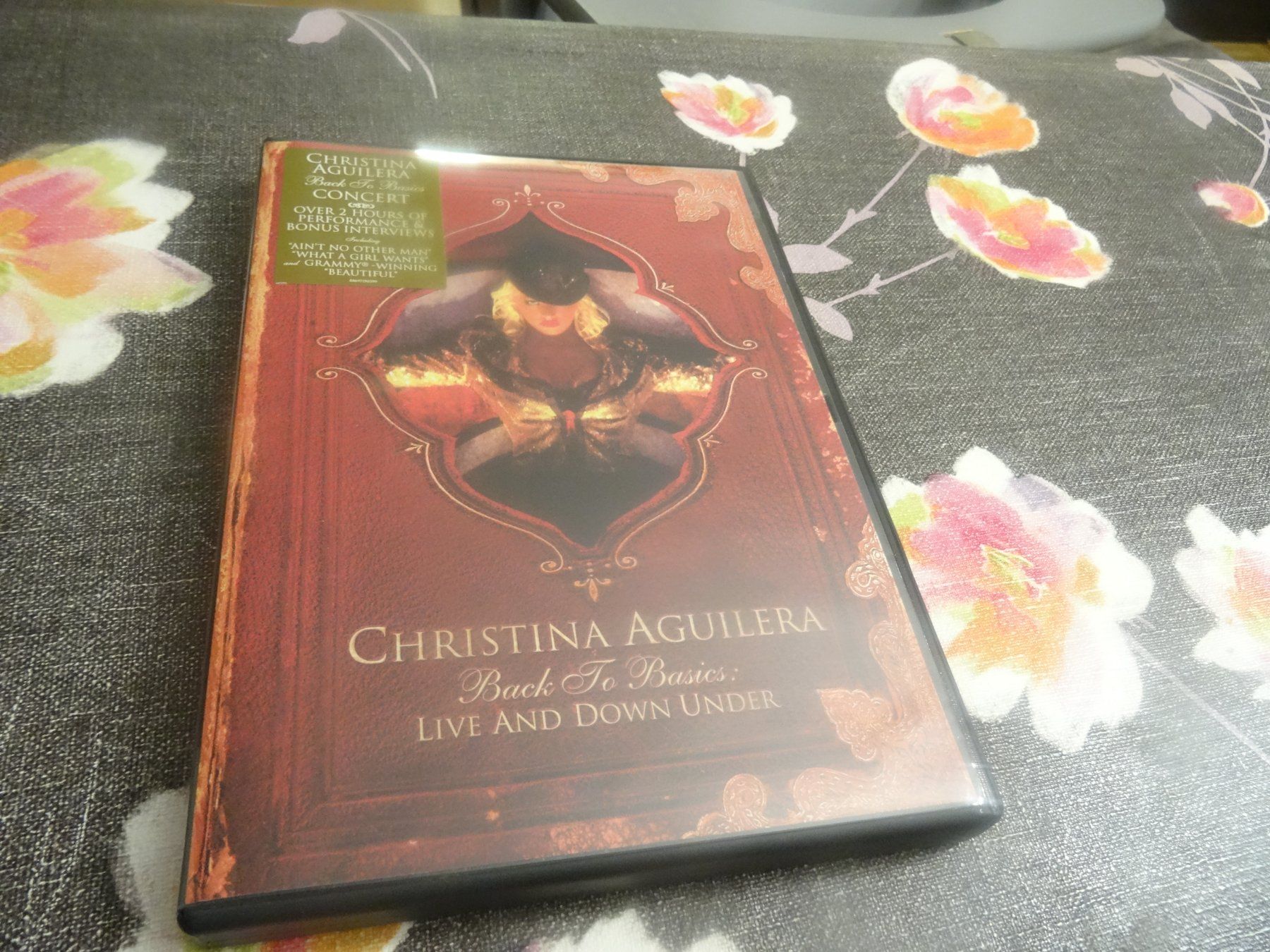 Alle DVDs: Christina Aguilera - Back to basics CD – Gebraucht aus Olten von Disc-Verkauf