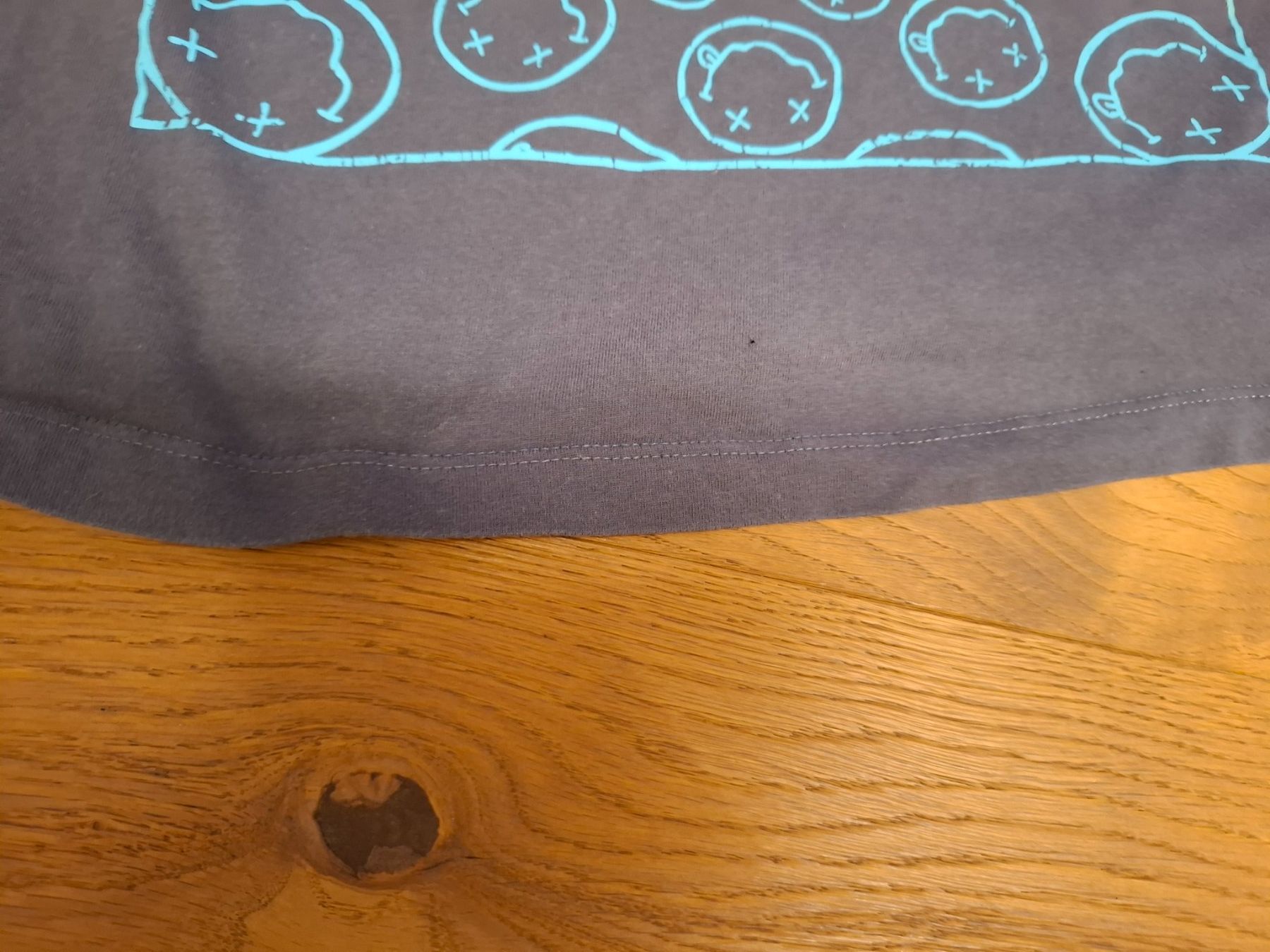 Lotti di vestiti: Kleiderpaket Gr. XS (Puma, Nirvana, Pulli, Langarmshirt) – Usato da Mels venduto da Aloha86 1