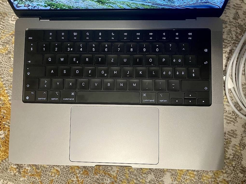 Apple Notebook: Macbook Pro 14 M1pro 16/512 OVP ab 1.- – Usato da Regensdorf venduto da student87 1