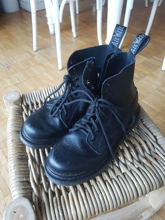 Dr martens 2024 zwart 33