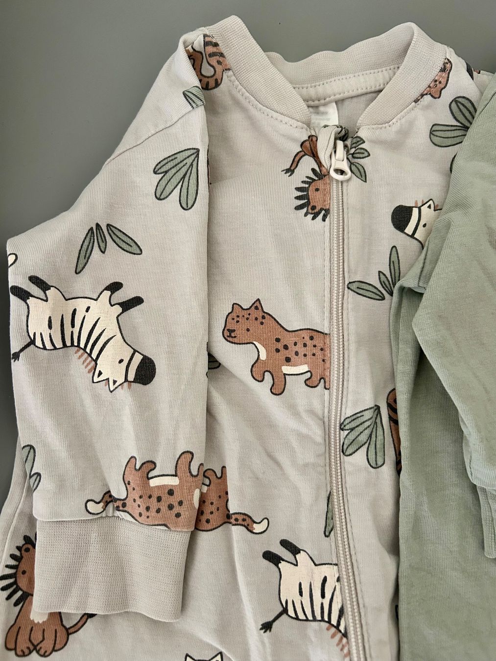 H&M Kleiderpakete & -sets: 2 Pyjamas von H&M – Neu (gemäss Beschreibung) aus Oberengstringen von Bechi 2