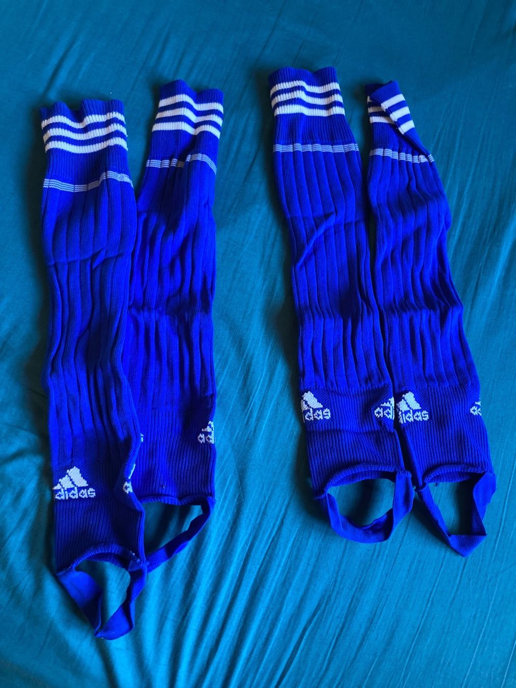 Stinchiere & Fasciature: Guêtres du foot Adidas avec strap – Usato da Chancy venduto da dia_tb2t
