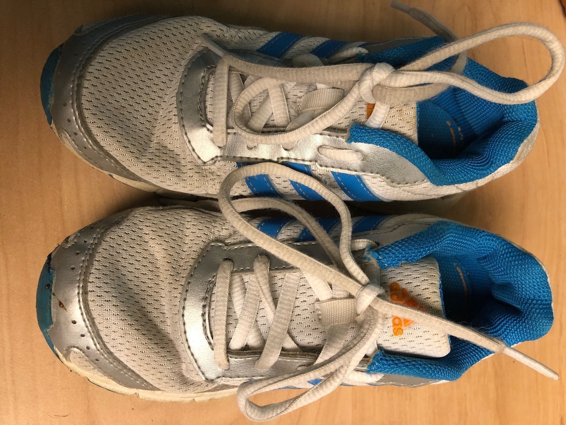 Adidas Scarpe per ragazzi: Adidas Turnschuhe Gr. 31 – Usato da Obergerlafingen venduto da cabo4 1