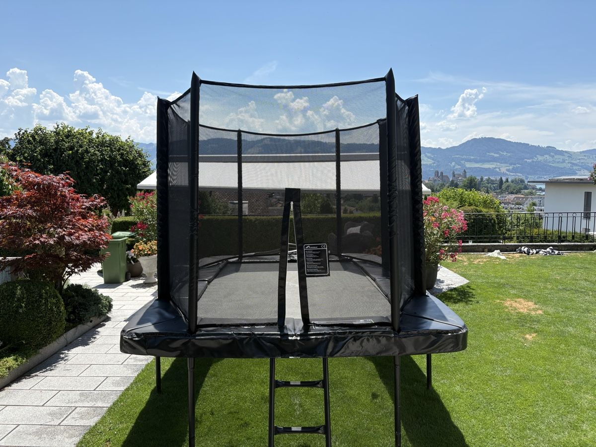 Trampoline: AKROBAT CHALLENGER 240 X 330 CM – Neu (gemäss Beschreibung) aus Jona von Jaggert_3 1