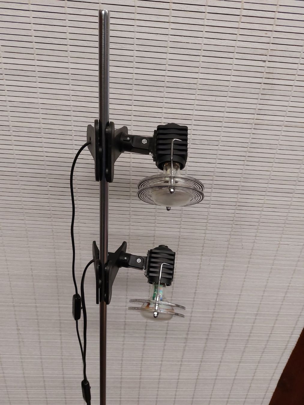 Lampes: Stehlampe mit 2 Strahler – D'occasion à Emmen par Brockofsky 4