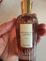 Raumspray und passende Durfkerze ‚Botanical Garden‘