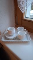 Weisse Vintage Espressotassen, 4er Set mit Tablet