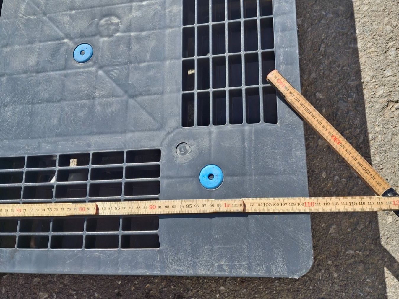 Pallets: Kunstoffpalette – Usato da Siebnen venduto da Grosswis50 1