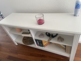 Sideboard weiss mit zwei Regalfächern gebrauchter Zustand