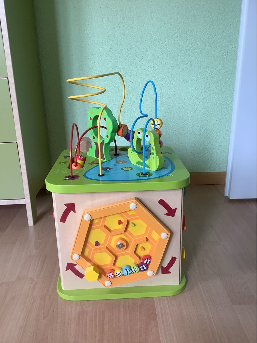 Hape Giochi: Motorikwürfel von Hape – Usato da Uster venduto da eva_hlq9 2