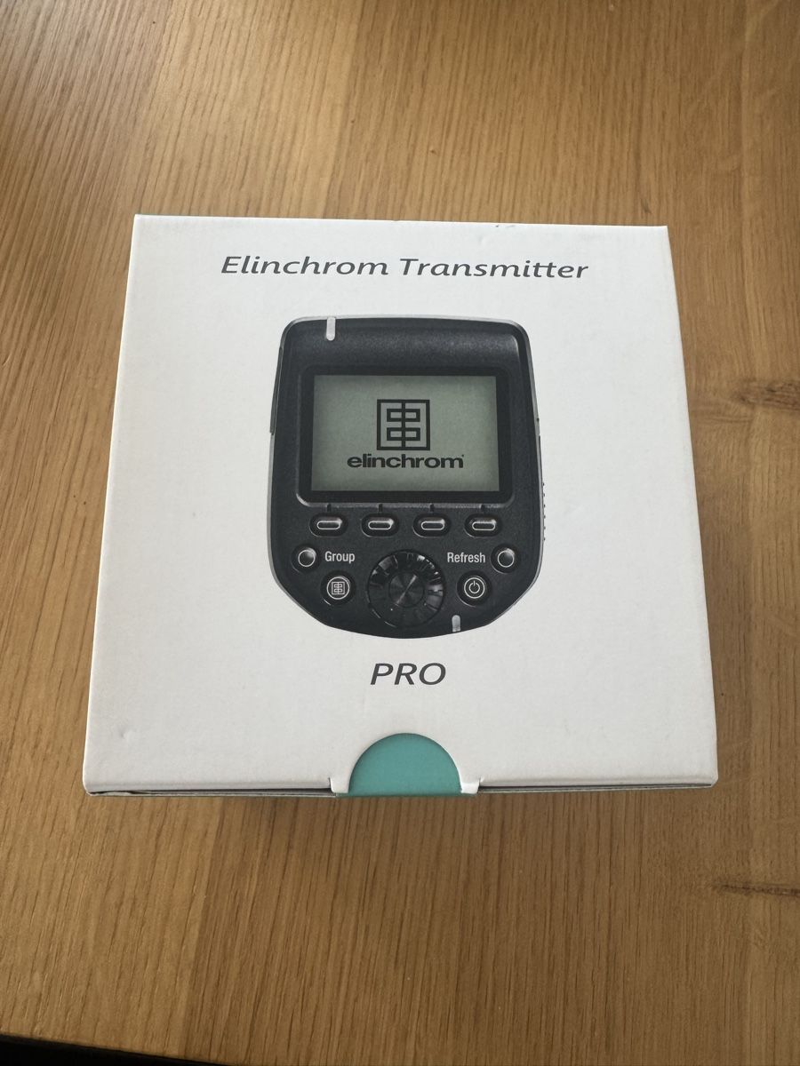 Elinchrom Telecomandi: Elinchrom Transmitter Pro Pentax, Fabrikneu! – Nuovo e nell'imballaggio originale da luzern venduto da Draain