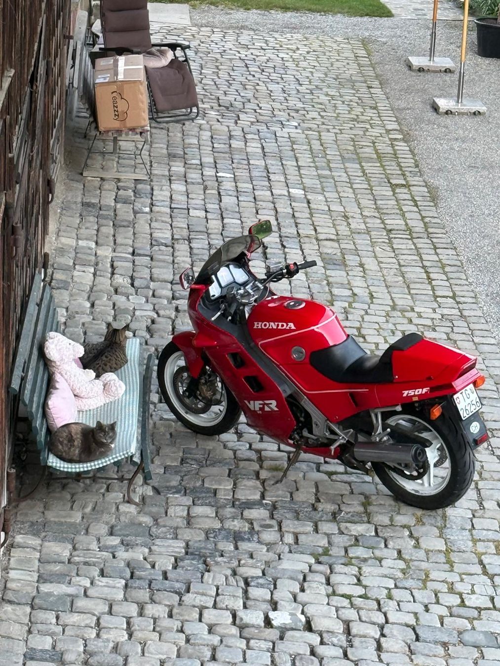 Honda Touring: Honda VFR 750 RC 24 – Usato da Neukirch-Egnach venduto da Sachsmaen 3