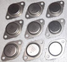 Set Spannungsregler LM350K (9 Stück)
