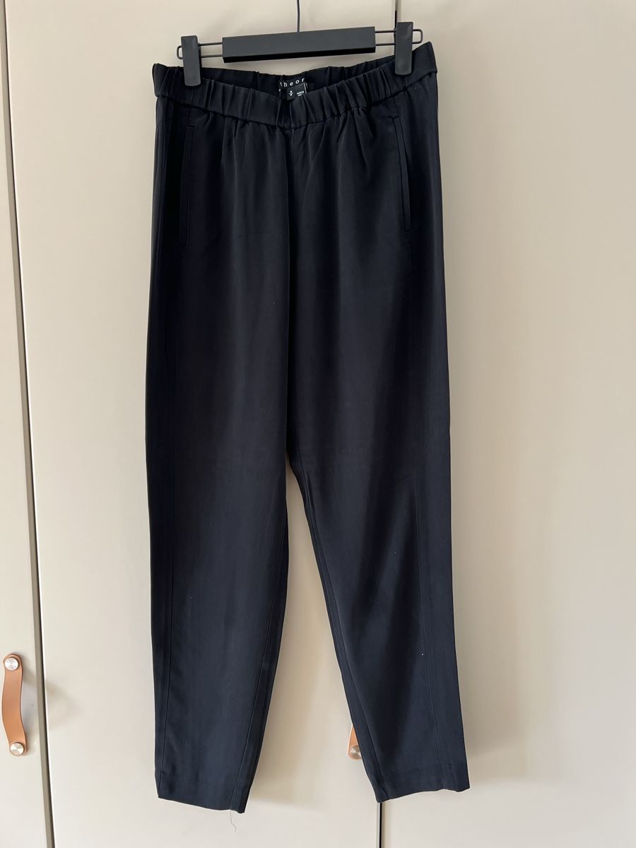 Theory Pantaloni: Theory silk trousers  – Usato da Zollikon venduto da jud_cmm9