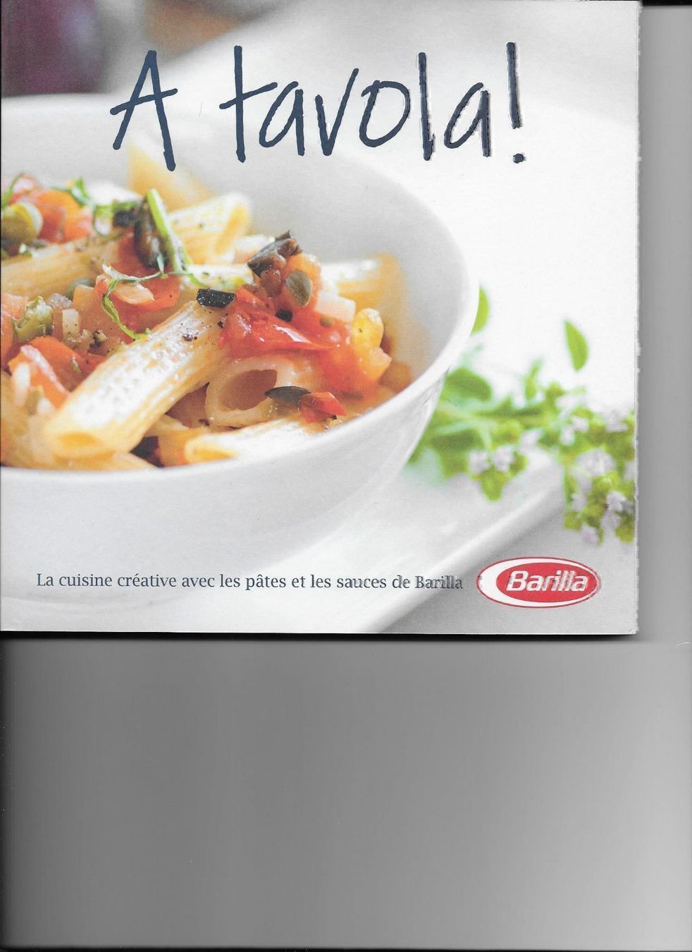 Libri: A tavola ! – Nuovo (secondo la descrizione) da Yverdon-les-Bains venduto da Monique6