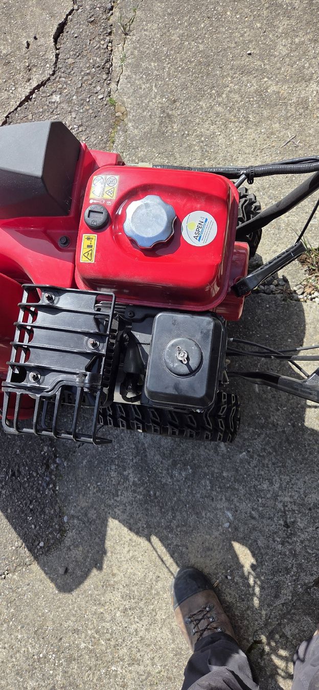 Honda Tutte le macchine: Schneeschleuder – Usato da Trüllikon venduto da Haemmerli02 7