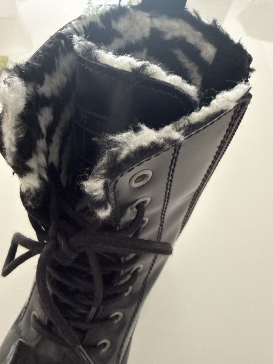Tommy Hilfiger Scarpe da donna: Tommy Jeans Stiefel gr 39 – Nuovo (secondo la descrizione) da Bettlach venduto da Mrsdelux 1