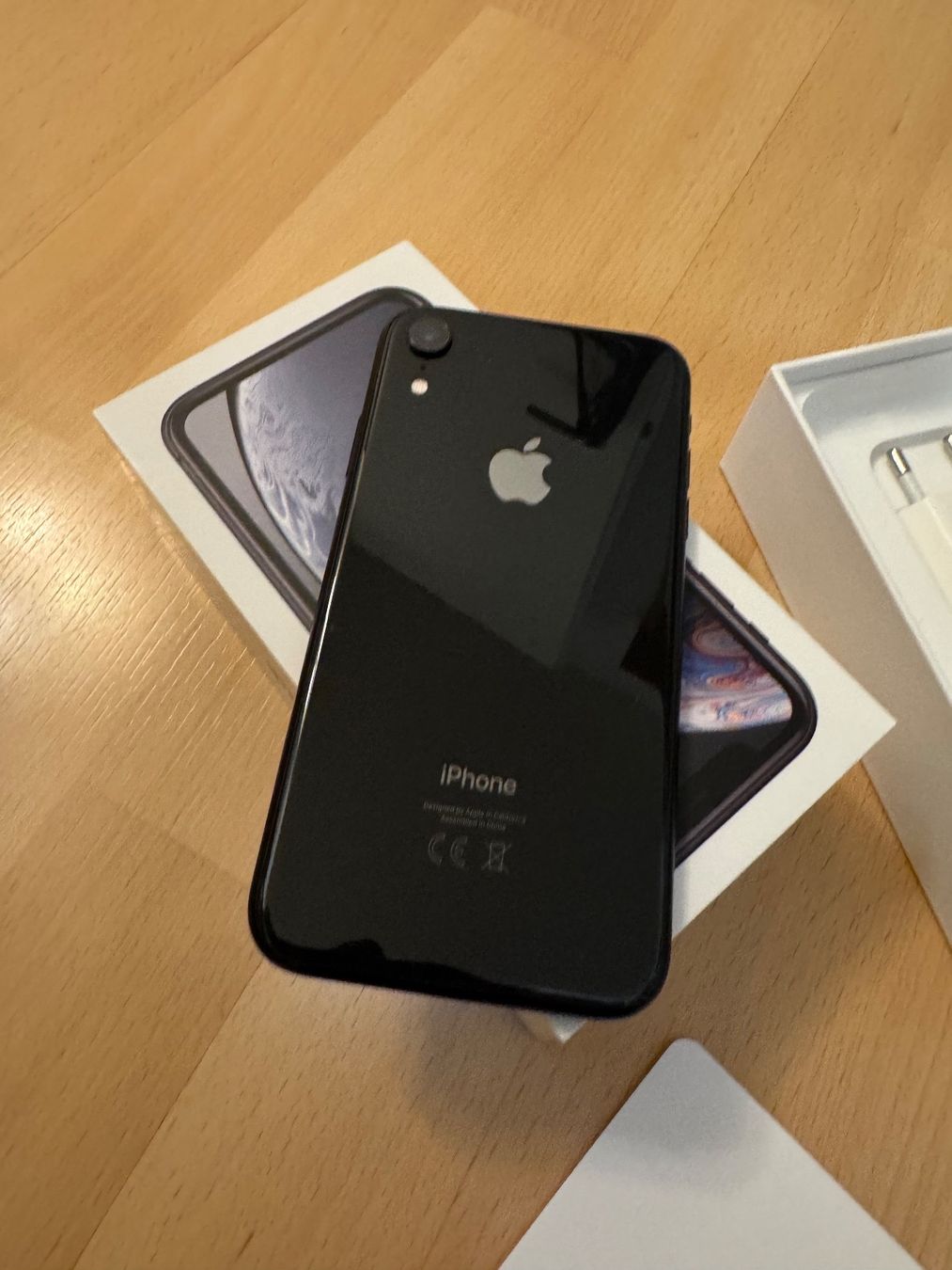 Apple Telefoni cellulari / Smartphones: Neuvertige iPhone XR 128gb Black – Usato da Uznach venduto da enrico06 4