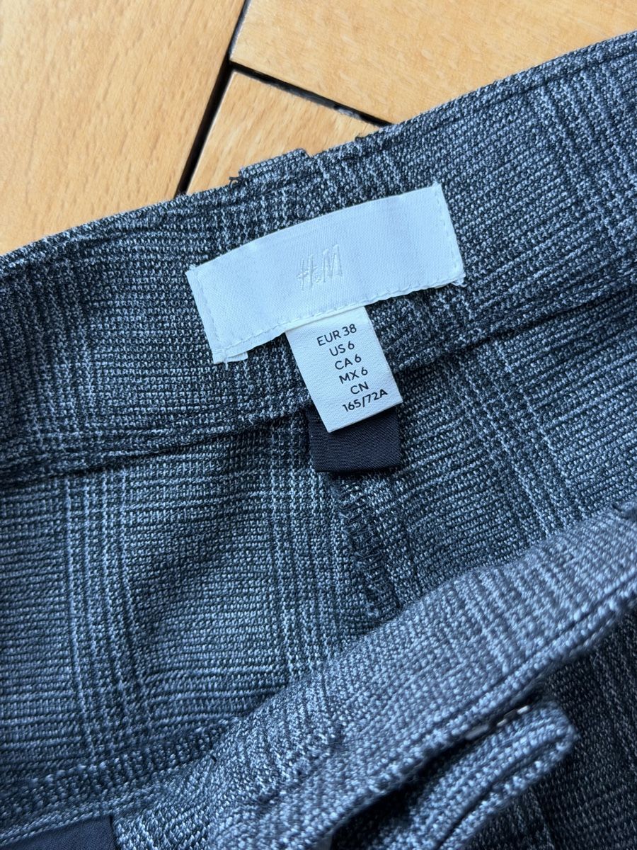 H&M Pantaloni: H&M Hose – Usato da Solothurn venduto da Vintage87 1
