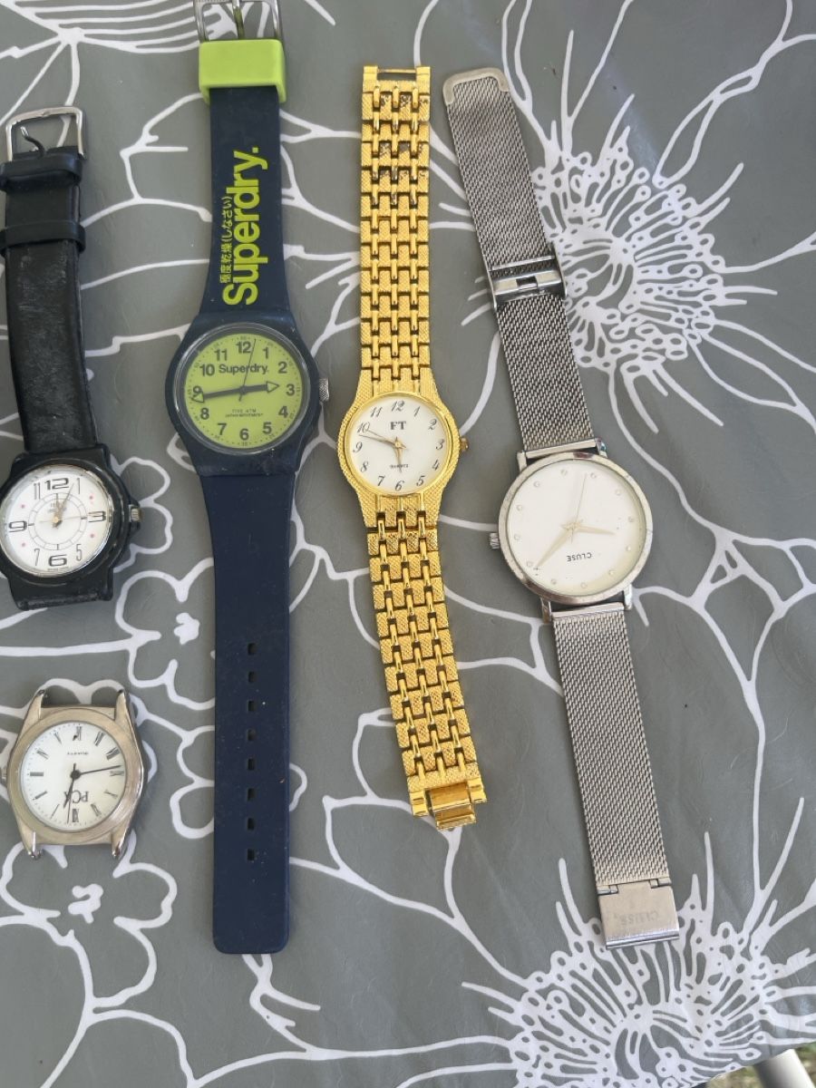 Orologi: Lot Uhren  – Usato da Horw venduto da Flohmi10 2