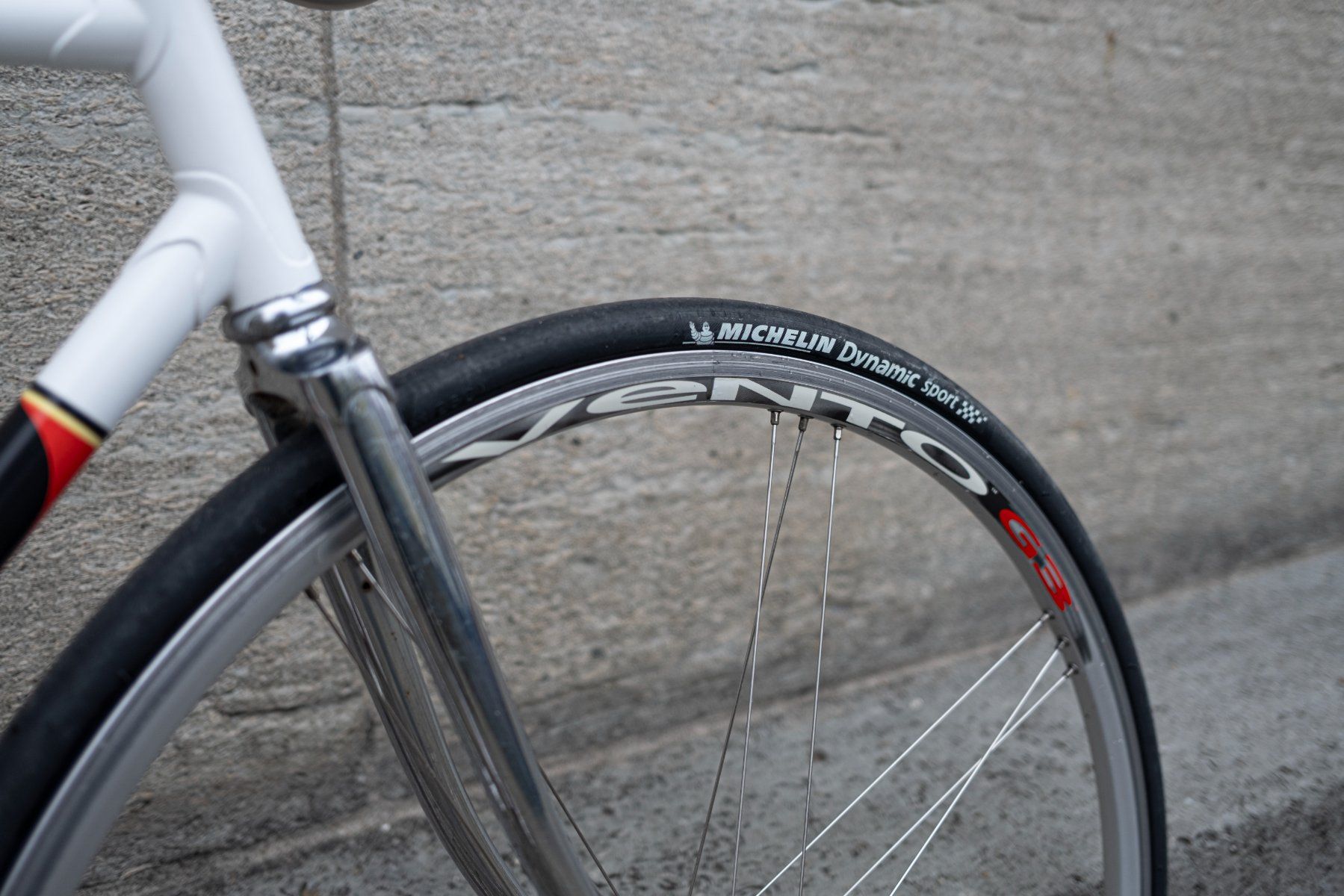 Campagnolo Biciclette: Weisses Singlespeed Velo mit Campagnolo Komponenten – Usato da Zürich venduto da joe-c 7