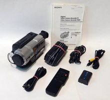sony Hi8 Videokamera , Camcorder mit Zubehör und Tasche
