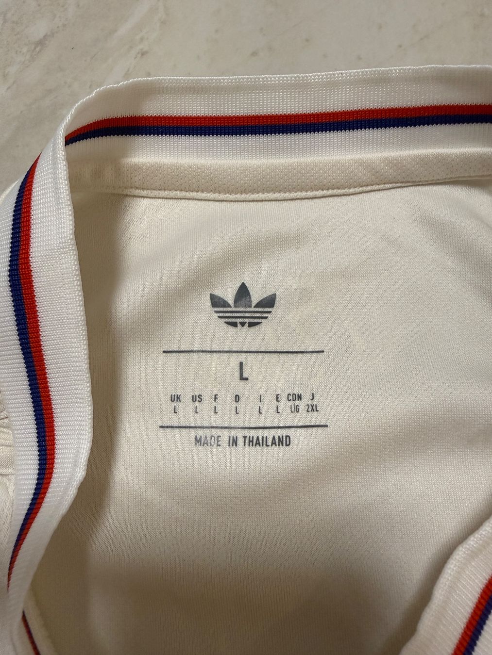 Canottiere & Pantaloni: Olympique Lyon 125 Jahre – Nuovo (secondo la descrizione) da Bronschhofen venduto da leo_99hp 3