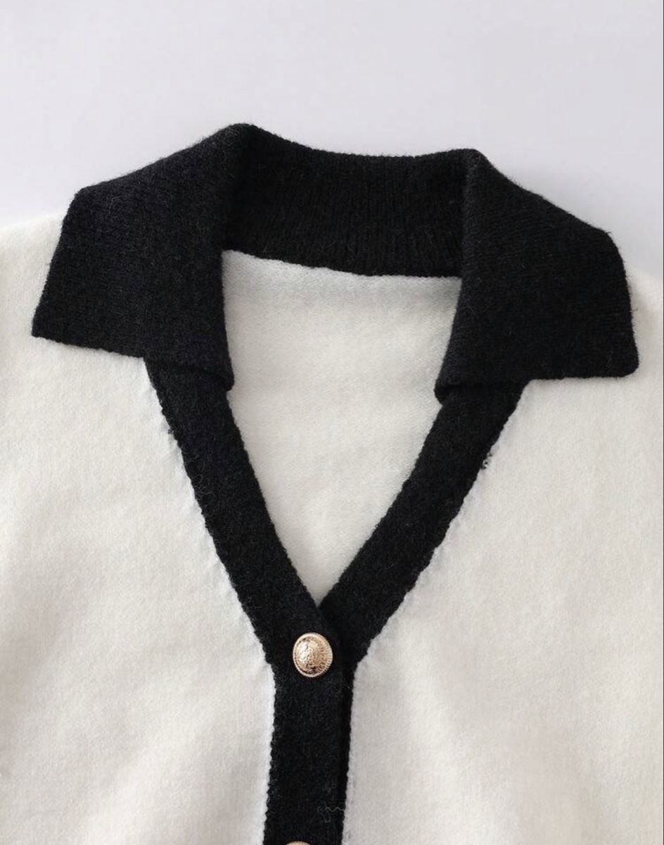 Gilets & Westen: Cardigan – Neu und originalverpackt aus Châtel-St-Denis von Montclair_Swiss 2
