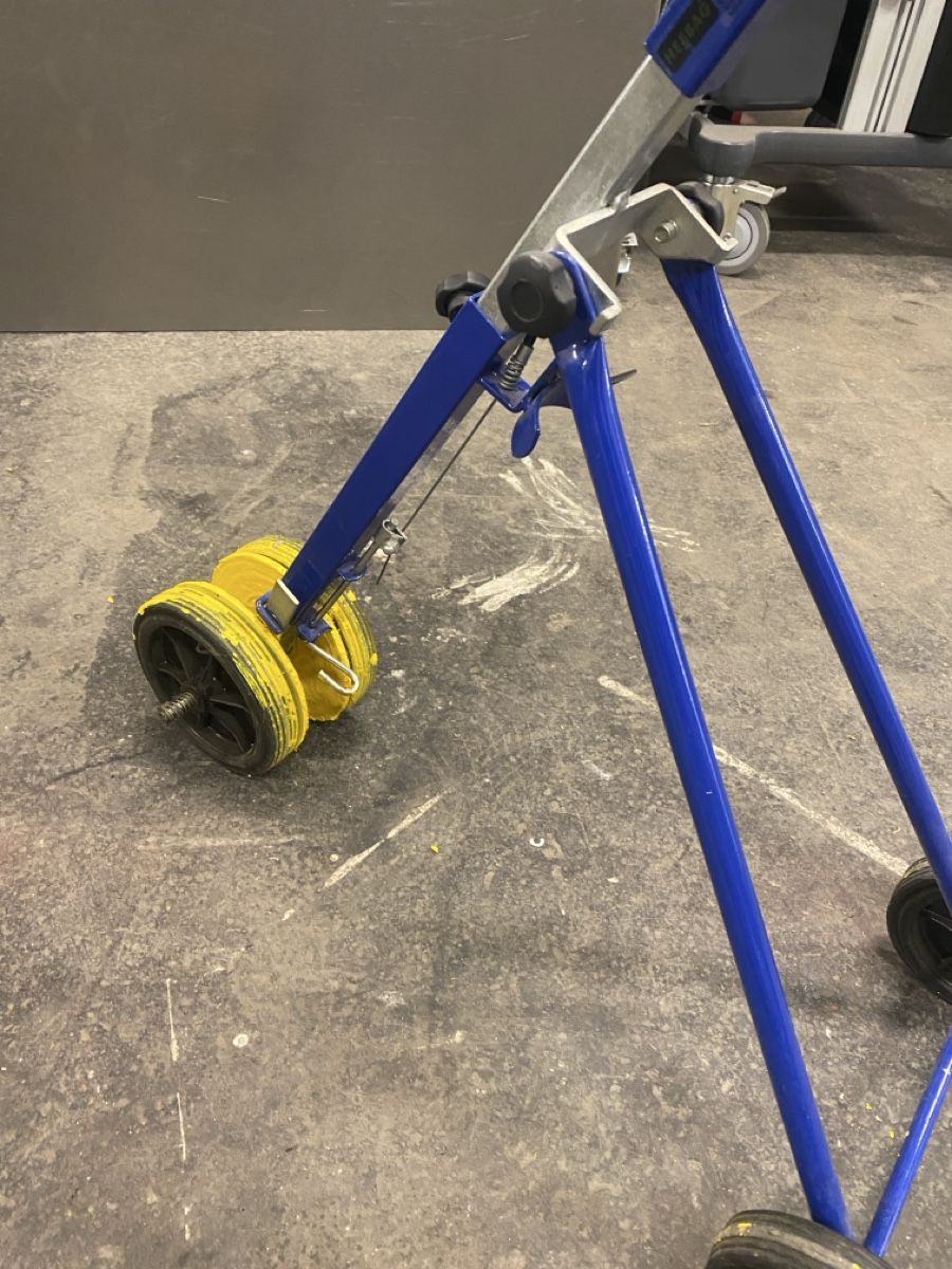 Tous les outils: Bodenmarkiergerät ab 1.- – D'occasion à Wabern par HK-Design 2