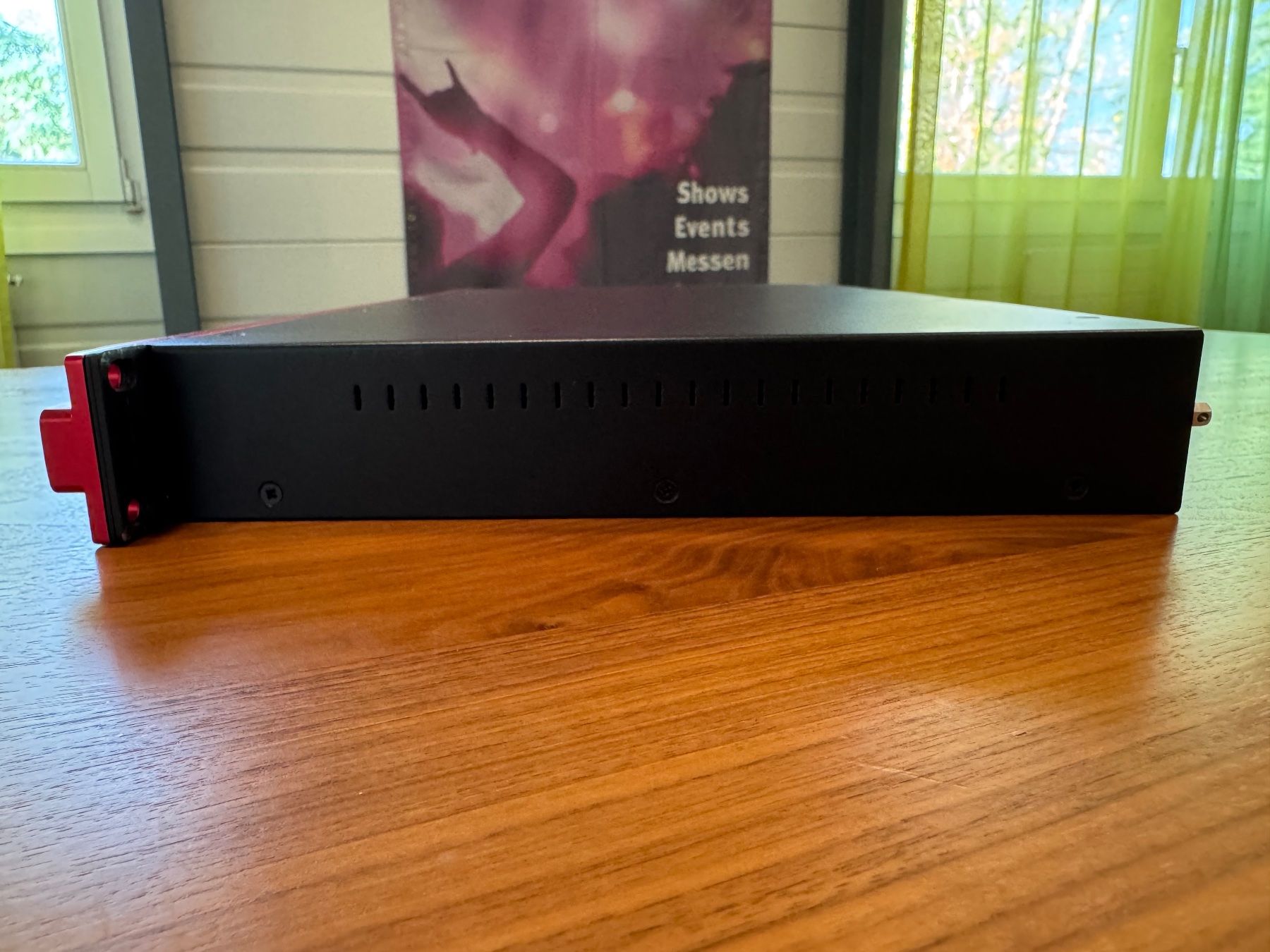 Focusrite Studioequipment: Focusrite RedNet D16 AES Interface gebraucht – Gebraucht aus Frauenfeld von ShowLight 3