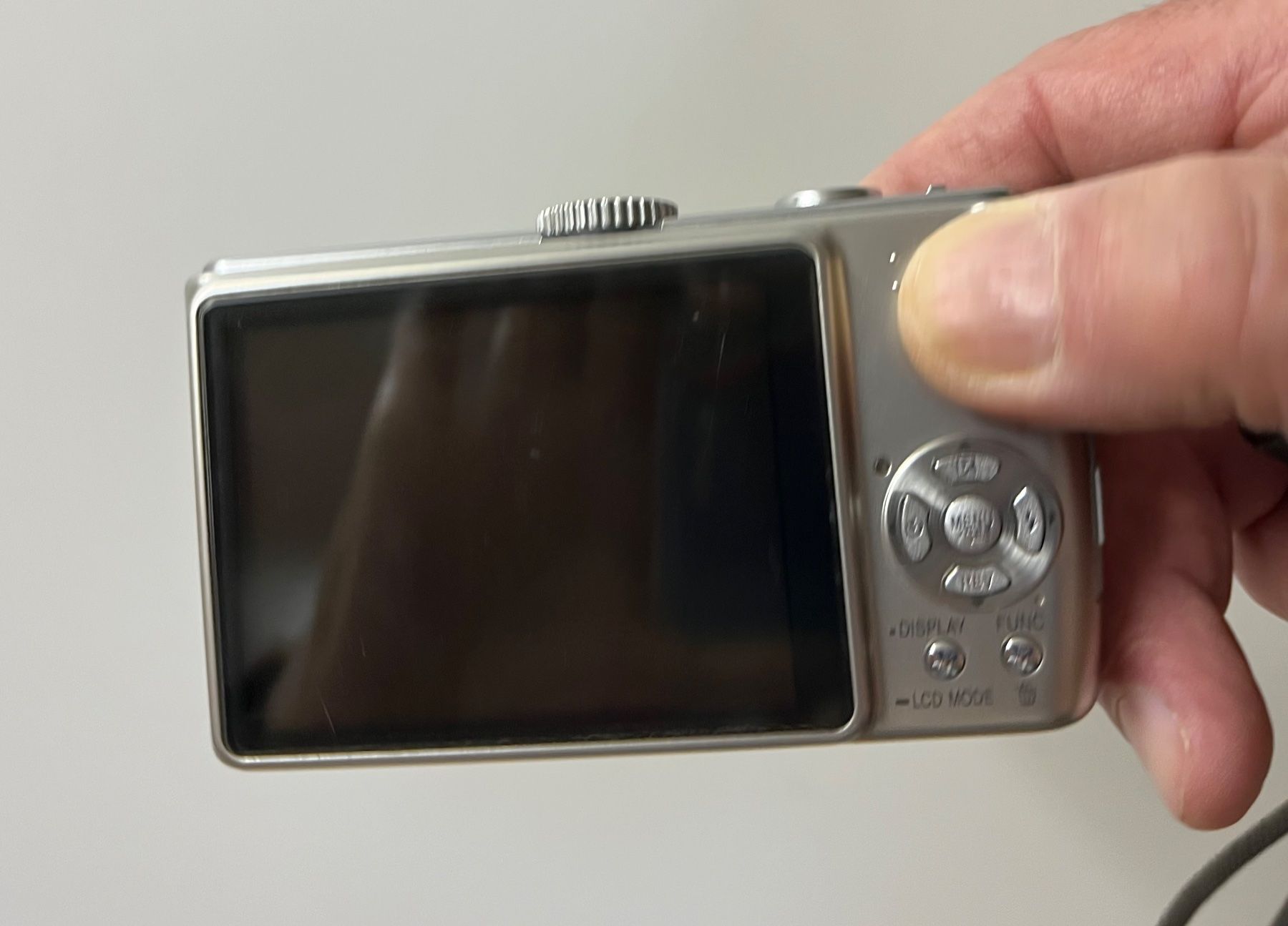 Panasonic Fotocamera: PANASONIC DMC-TZ3 Fotokamera – Usato da Kloten venduto da Susan55 2