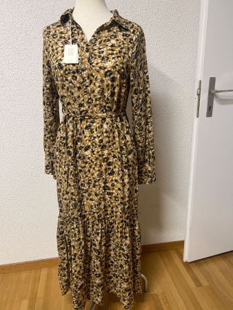 Tolles verspieltes neues langes Nile Kleid S 2 teilig