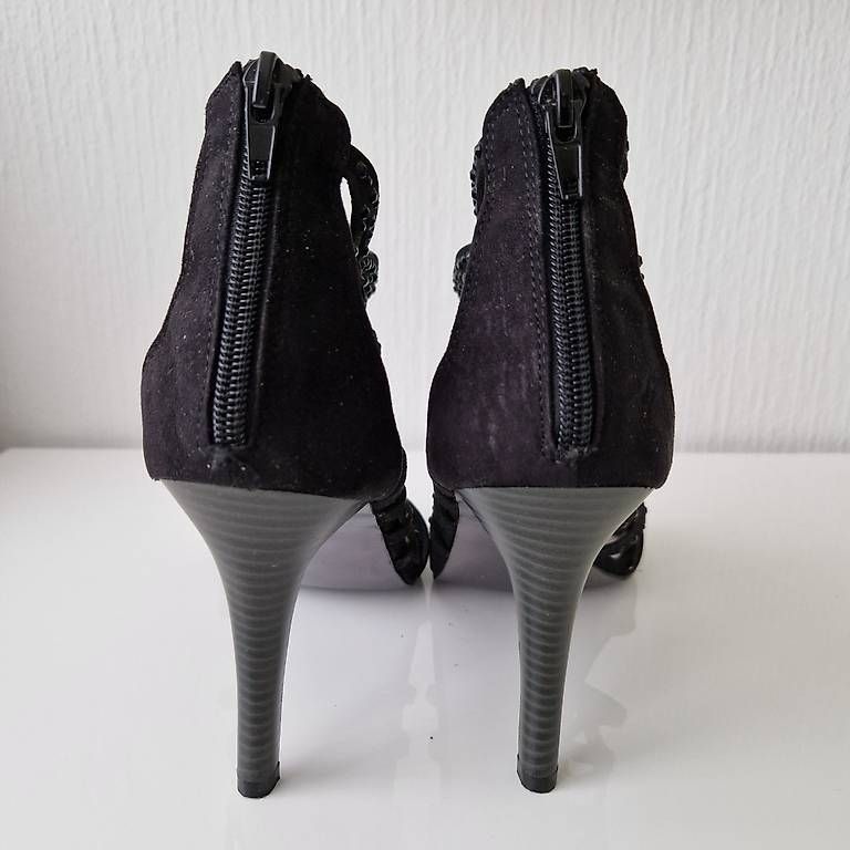 Chaussures femmes: Escarpins – D'occasion à Epalinges par eri_66r6 2