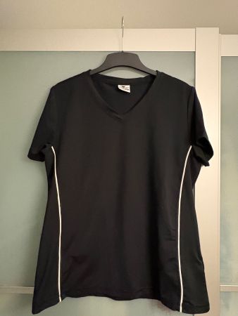 Sport top - Size 44/46