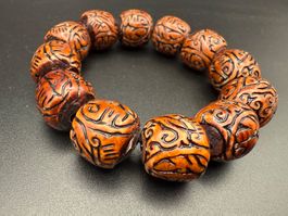 Bracciale tibetano con perline intagliate, Ruradksha