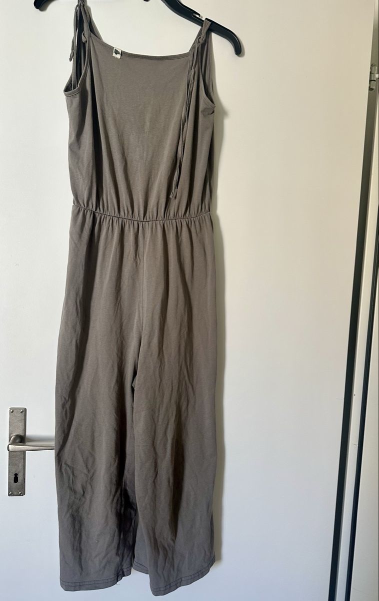 Jumpsuits: Damen Jumpsuit grau Grösse S/M – Gebraucht aus Zürich von cctsim 2