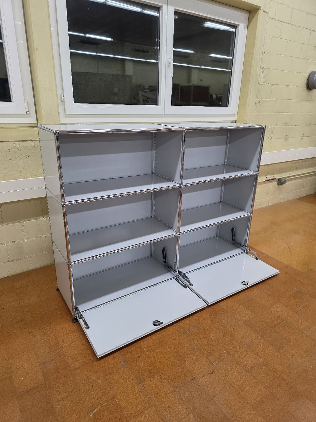 USM Scaffali: Designer Regal USM Haller – Usato da Lichtensteig venduto da Polsterwerk 3