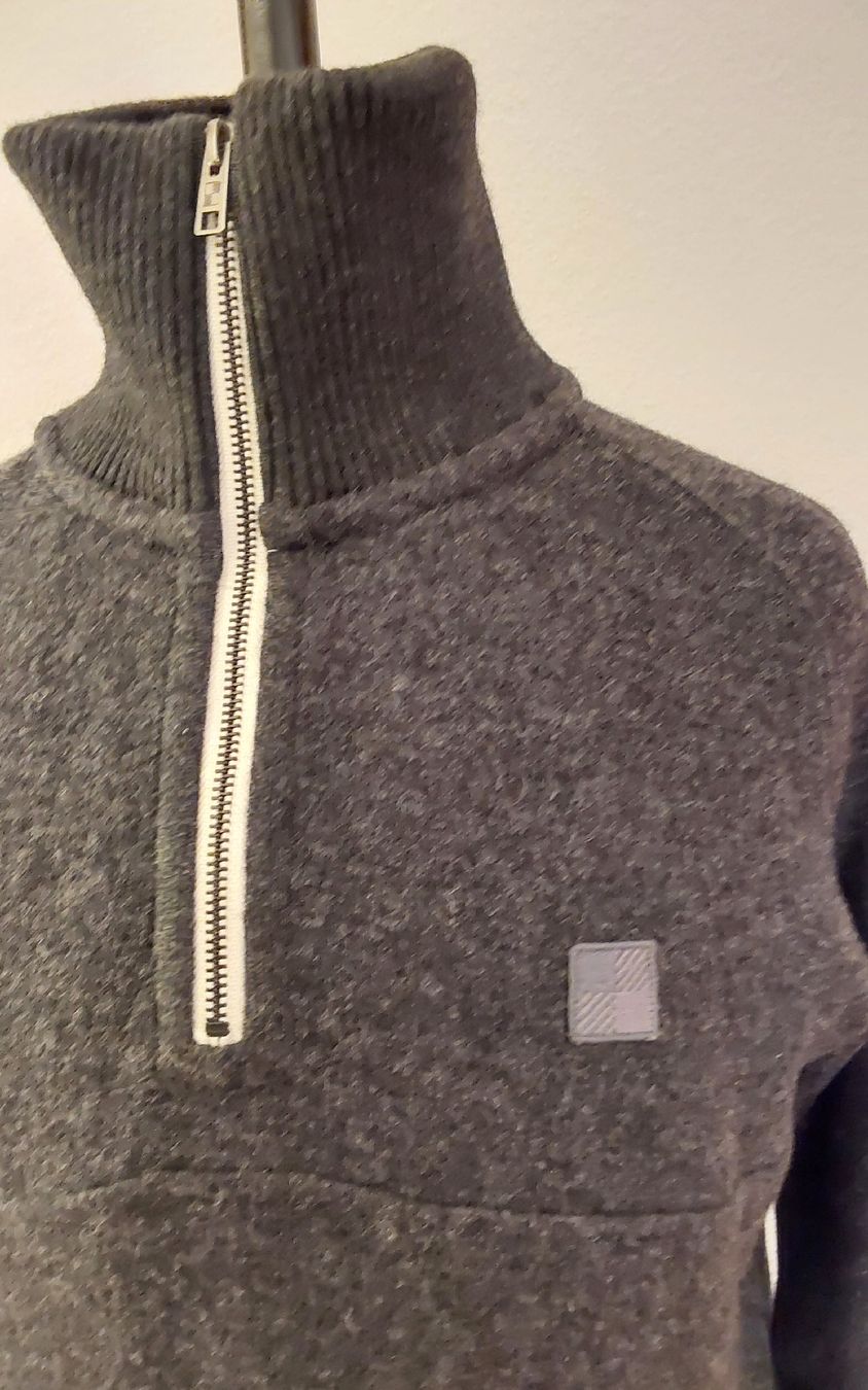 Woolrich Maglioni & Felpe: Troyer Pullover S Woolrich anthrazit Herren – Usato da Köniz venduto da scopello12 1