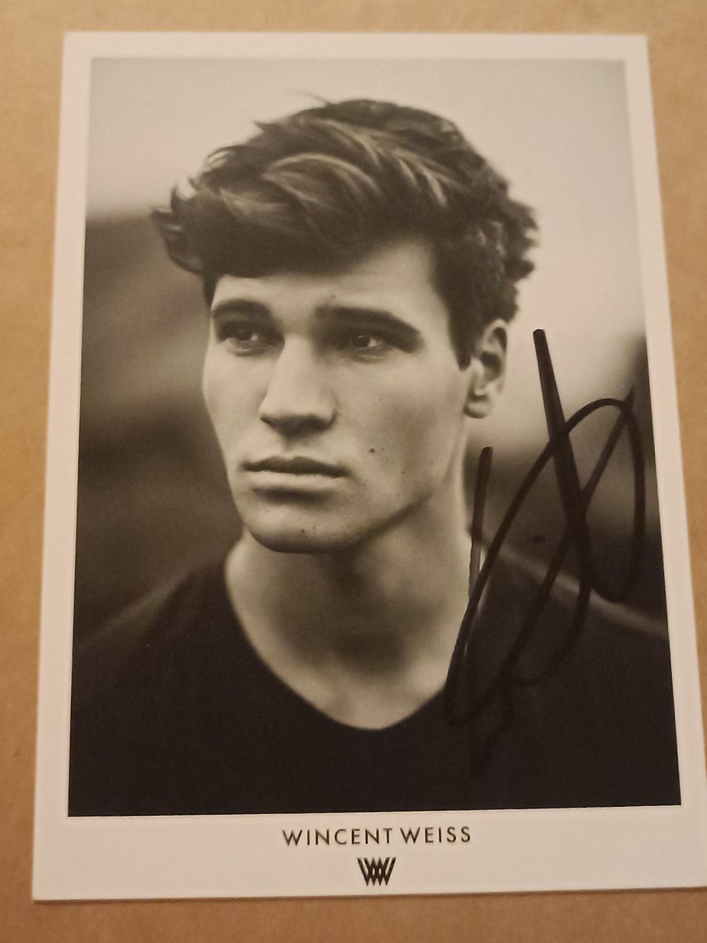 Autografi: Vincent Weiss -  handsigniert – Usato da Menziken venduto da Artographs