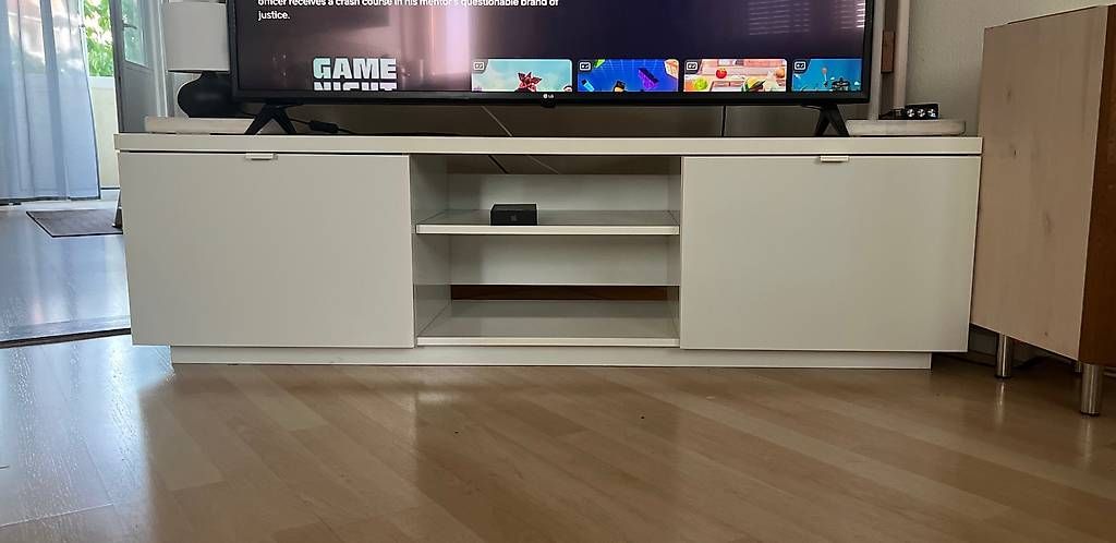 Ikea Meubles TV: TV Komode – D'occasion à Basel par cos_9k65