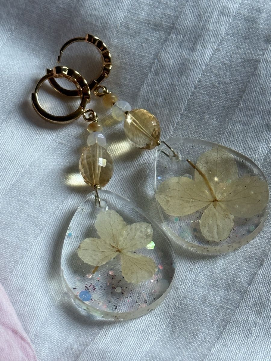 Ohrringe & -stecker: Echte Blumen Acrylharz, Opal, Citrin Ohrringe NEU – Neu und originalverpackt aus Basel von Chili007 2
