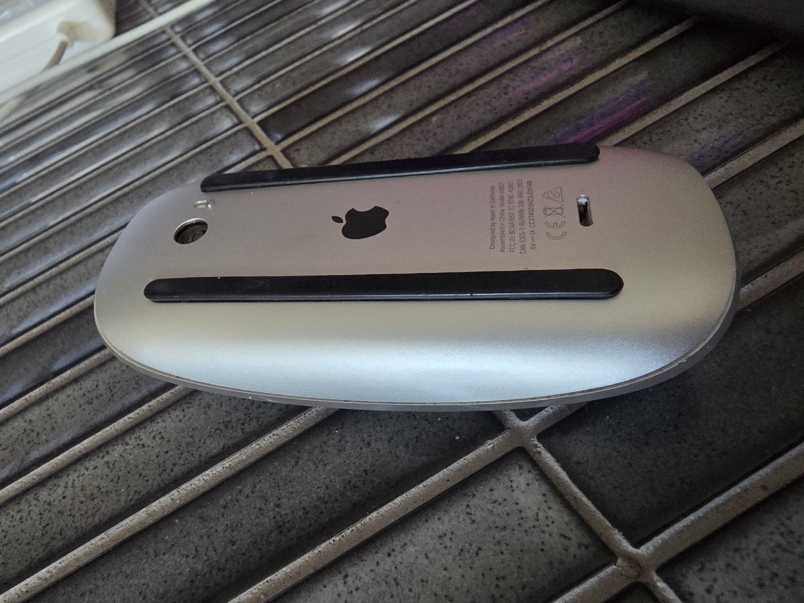 Apple Mouse: Apple Magic Mouse gen 2 – Usato da Biberist venduto da Volo28 3