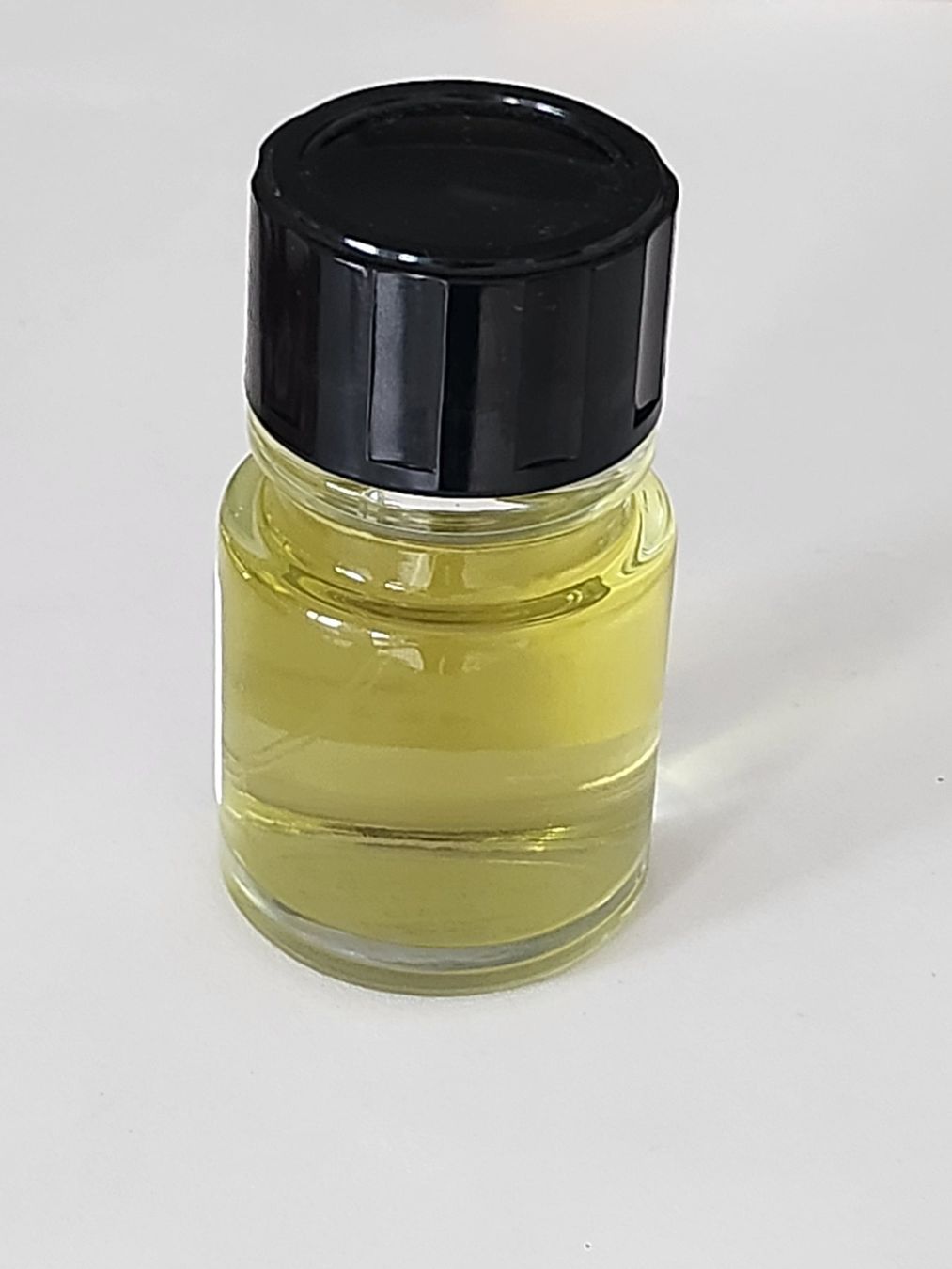Profumi & Eau de Toilette: Myrrhe Headspace 100 ml - Comme neuf – Nuovo (secondo la descrizione) da neuchatel venduto da Lelylaan 2