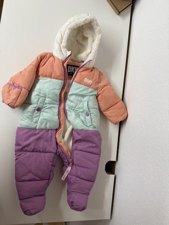 Winteroverall Gr. 6-9M von DKNY Jeans