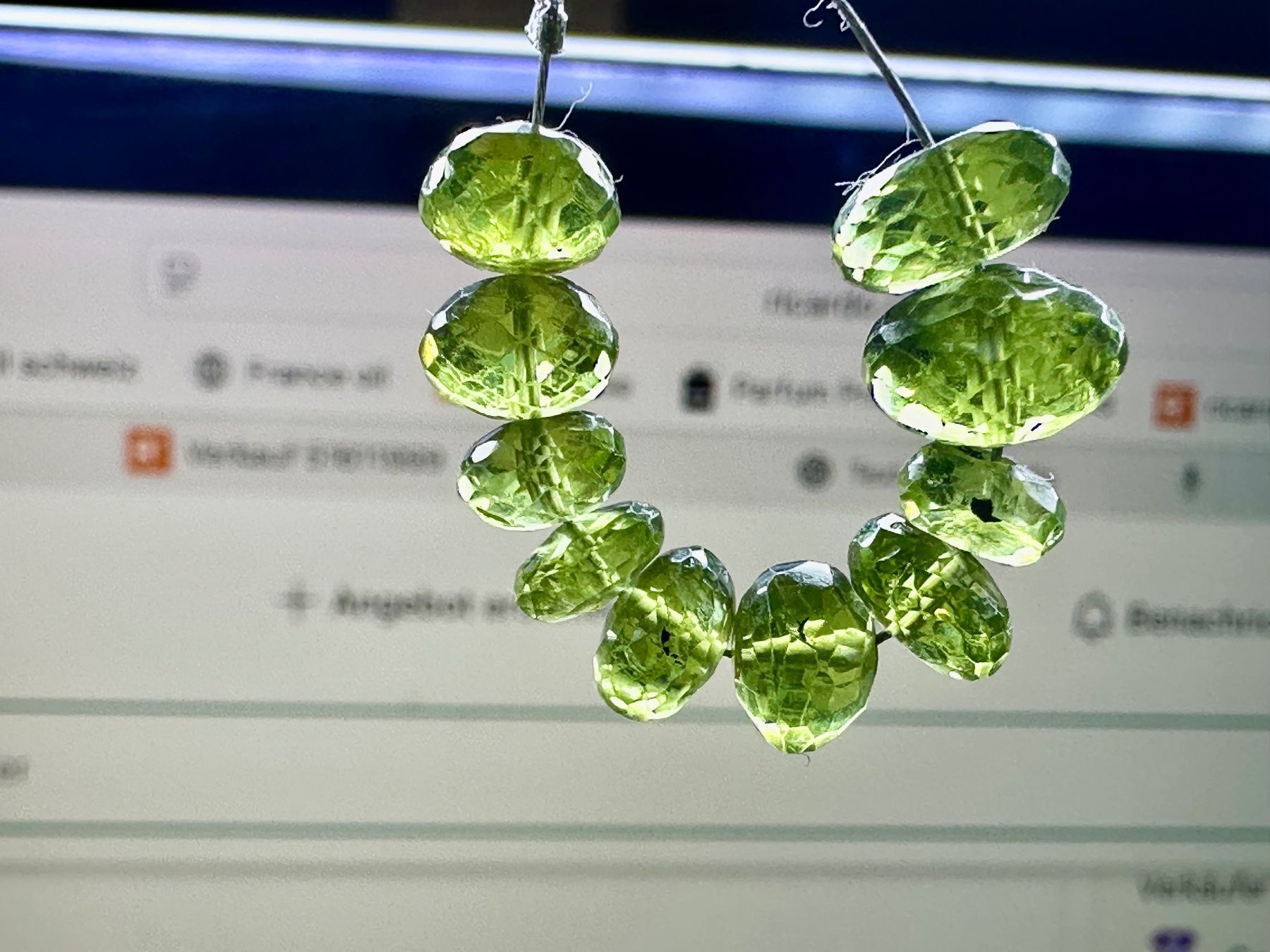Pietre preziose: Restposten Peridot – facettierte Edelstein-Perlen – Nuovo (secondo la descrizione) da Langenthal venduto da Seelenfreunde 2