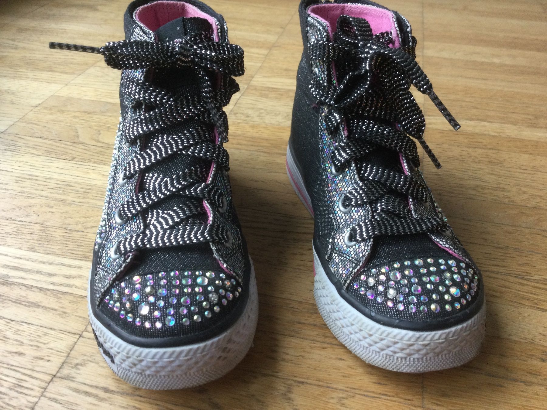 Skechers Scarpe per ragazze: Mädchen Sneakers Skechers Gr 28.5 – Usato da Zürich venduto da VorlonShadow 1