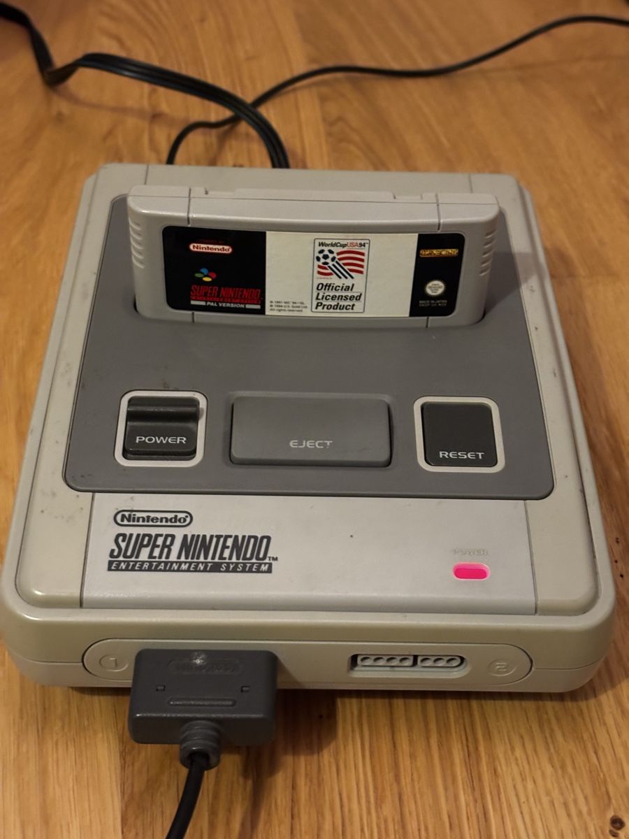 Nintendo Giochi: SNES Bundle Urban Strike + World Cup USA 94 – Usato da Schüpfheim venduto da Flashbang3250 8