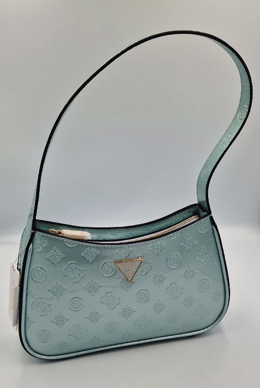Guess Taschen für Damen: Guess Handtasche hellblau neu mit Etikett – Neu und originalverpackt aus Affeltrangen von Szafaoli