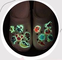 4 x Knöpfe für Crocs Schuhe Thema des Meeres - fluoresent